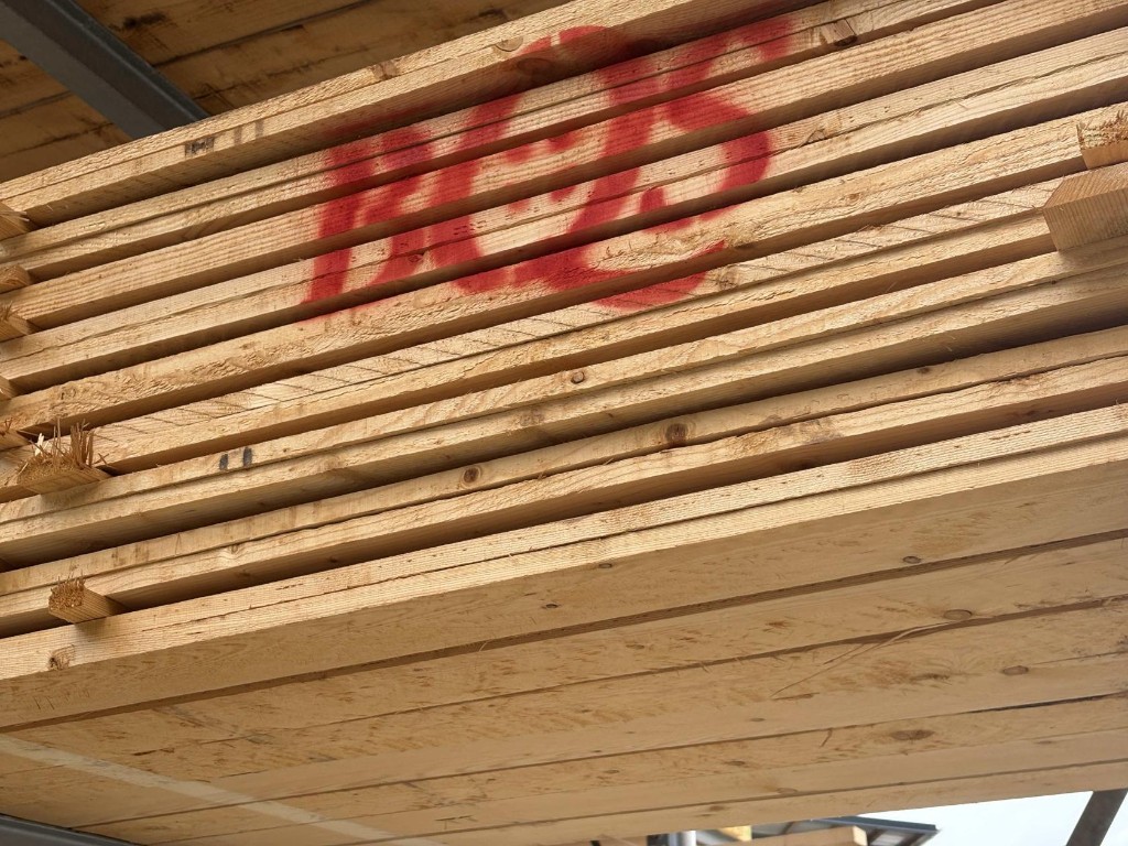 Stock de bois massif séché, Scierie Chaumontet et Scierie Leman